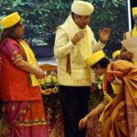 गोल्ड मेडल प्राप्त करने वालों में 28 छात्राएं और 10 छात्र शामिल हैं।